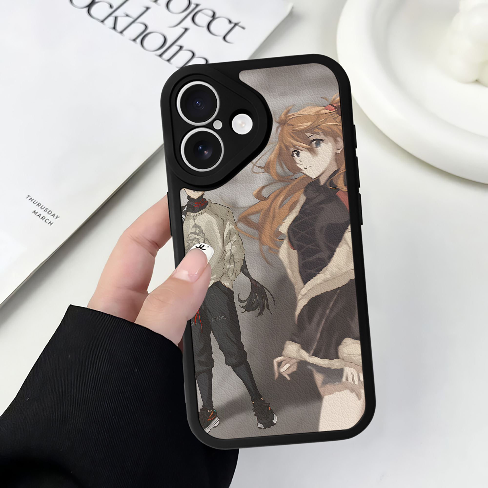 （画像用） EVA 新世紀エヴァンゲリオン 【iPhone 16シリーズ対応】シリコンスマホケース（レザー調） 材質：シリコン